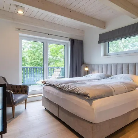 Lodge-54-12b Vakantiehuis *